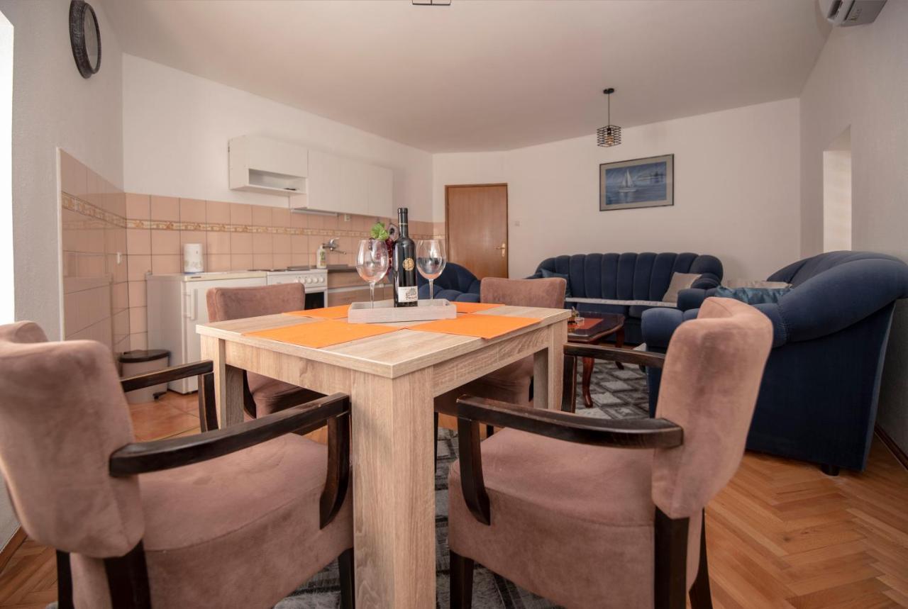 Apartman Nina Stari Grad Trebinje Bagian luar foto